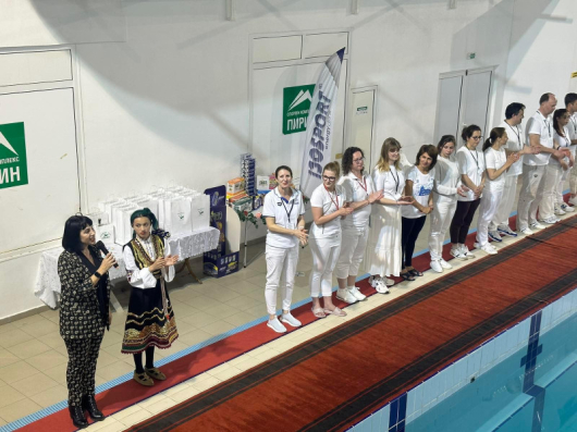 В Благоевград започна II международен турнир по артистично плуване част