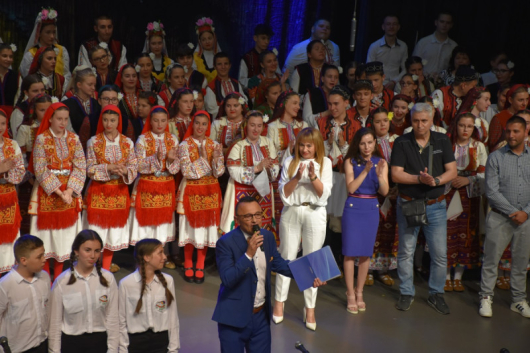 С концерт спектакъл пред пълна зала П Яворов възпитаници на Център