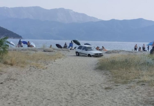 Български Голф стана сензация на плажа в Керамоти но срамът