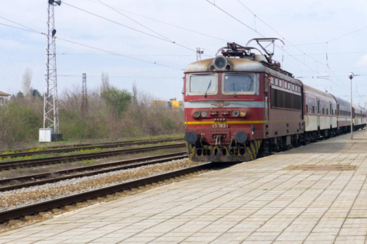 Европейската прокуратура разследвавъзможни злоупотреби придва проектаза обновяване на българските железници