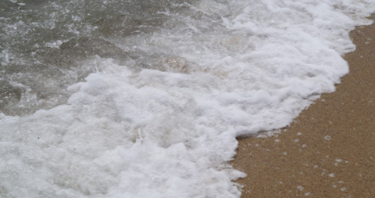 Опасното явление Карпуз Мелтен доведе големи вълни по нашето Черноморие