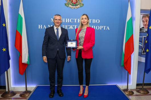 Министърът на младежта и спорта Димитър Илиев награди с почетен