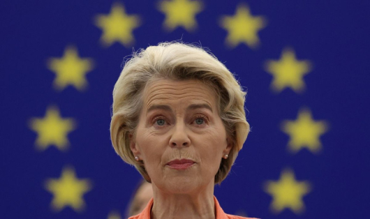 Председателката на Европейската комисия Урсула фон дер Лайен настоява за