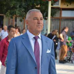Бившият заместник кмет на Благоевград Дамян Качулски ще се надпреварва за