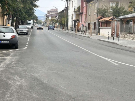 Oбщина Разлог завърши ремонтните дейности на главната улица Александър Стамболийски