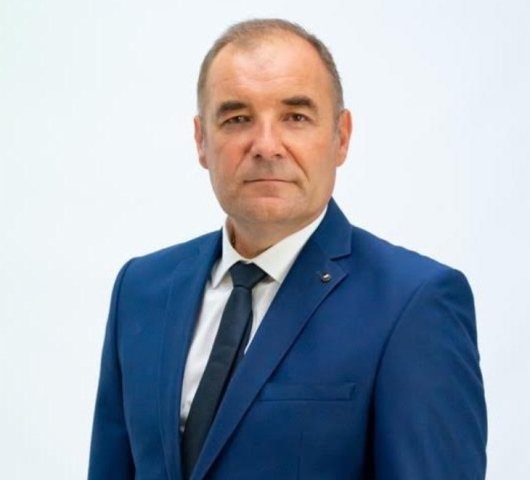 Д р Калоян Владимиров Калоянов е водач на листата за общински