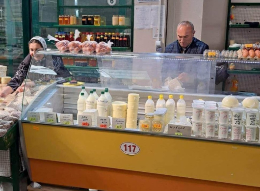 Забрнява се продажбата на млечни продукти на пазара в Благовград