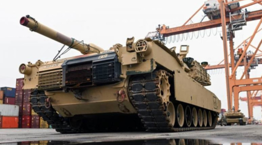 Съединените щати доставихатанковетеAbrams M1A1 на Украйна предсрочно но украинската армия