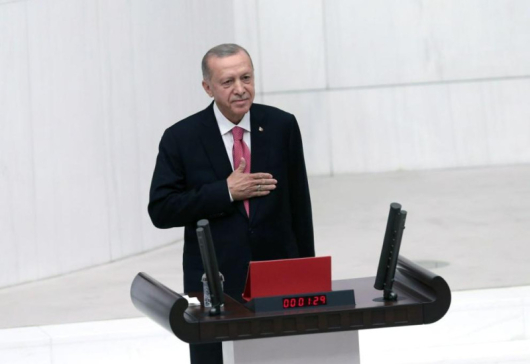 Турският президентРеджеп Тайип Ердоганотправи остри критики къмСАЩ коитоблокираха приемането на