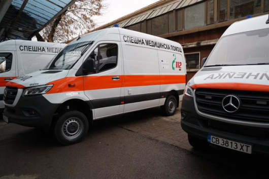 Нови седем високопроходими линейки бяха доставени в България за нуждите