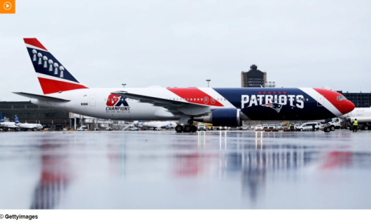 Два самолета си удариха крилетена летището в Бостън Видео качено