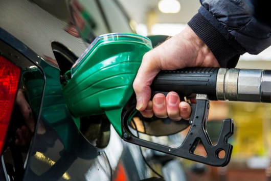Цената на бензина отново тръгна нагоре Само за последната седмица литър