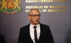 Днес депутатите трябва да гласуват оставката на премиера Николай Денков