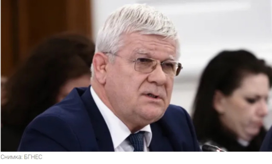 Министър председателят Димитър Главчевпредлага персоналният състав на служебния кабинет да бъде