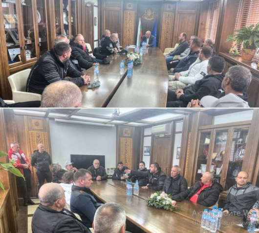 Кметът Стойчо Баненски проведе разговор с фермерите от Банско във
