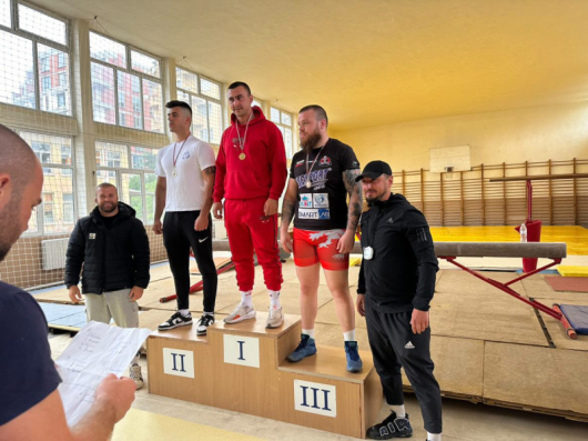 Мартин Ваканин е победителят във вътрешно университетското състезание по свободна
