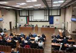 Преди минути Общински съвет Благоевград отхвърли предложението за провеждане на