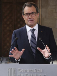 Каталонският президент Артур Мас настоява референдумът за независимост на района от Испания да се проведе. Сн.: EPA/БГНЕС