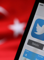 Twitter има над 12 милиона абонати в Турция. Сн.: EPA/БГНЕС