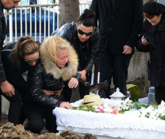 13 април 2014 г. Погребението на Алекс