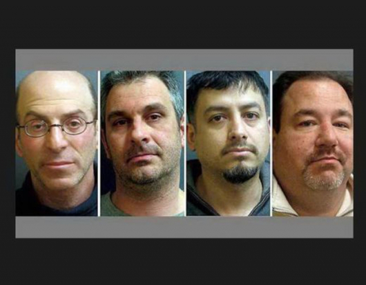 От ляво на дясно: Джонатан Лейб, Веселин Минев, Алехандро Костила, Глен Лапидус са арестувани по обвинение, че са правили секс с 14-годишно момче срещу пари. 