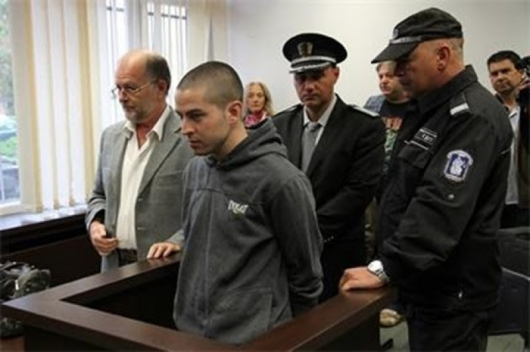 Милан Дивеков три пъти плака в съда и молеше да го пуснат. СНИМКА: Наташа Манева