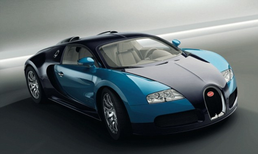 Bugatti Veyron - 1,55 милиона фунти 