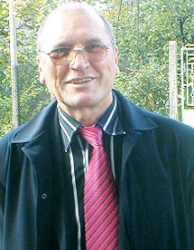 Петър Макенджиев