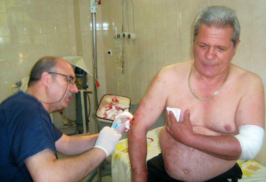 Д-р Д. Недин обработи раните на Г. Алексов, чиято ръка е жестоко разкъсана