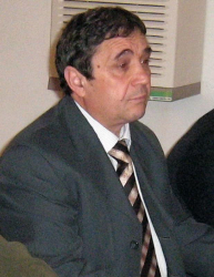 Стоян Николов