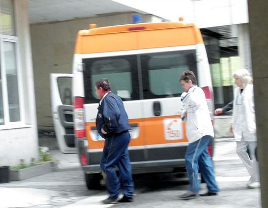 Нападнатият А. Евтимов е приет в спешно отделение на благоевградската болница