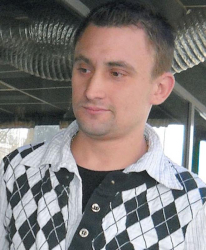 Служителят на петричкото заведение “Мистрал” Димитър Ямалиев