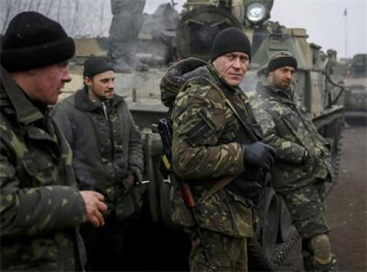Украински войници недалеч от Дебалцево СНИМКА: РОЙТЕРС