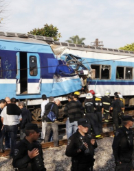 Влакова катастрофа в провинция Буенос Айрес, юни 2013 г.Снимка: Reuters