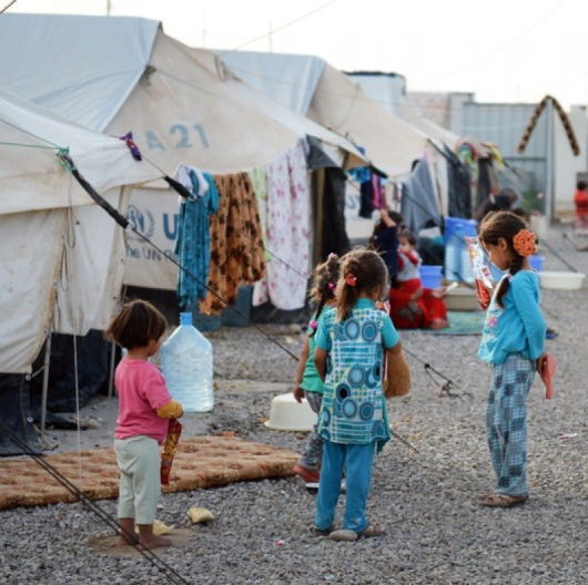 Лагер, подготвен от ООН край гр. Ирбил. Той вече е препълнен от бежанци от селата около Мосул. Сн.: EPA/БГНЕС