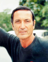 68-годишният Веселин Лучански от Кюстендил е единственият човек на Балканския полуостров, признат за махатма в Индия