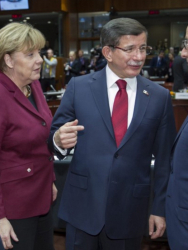 Ципрас, Меркел, Давутоглу и Оланд след срещата в Брюксел. Сн.: EPA/БГНЕС