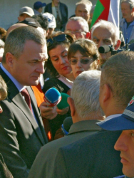 Цветлин Йовчев неотдавна се срещна с протестиращите срещу бежанците в Телиш. Сн.: Bulphoto