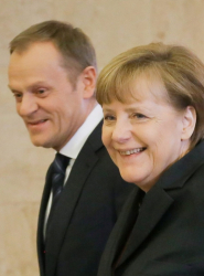 Ангела Меркел отговори на Доналд Туск, че Германия не е зависима от руския газ. Сн.: EPA/БГНЕС