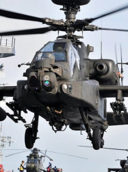 Катар ще закупи от САЩ хеликоптери Апачи (Apache). Сн.: EPA/БГНЕС
