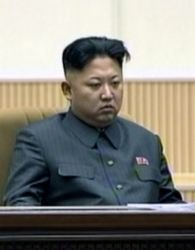 Ким Чен-ун пропусна важни събития и това породи различни слухове. Сн.: EPA/БГНЕС