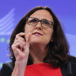 Сесилия Малмстрьом е европейски комисар по търговията. Сн.: EPA/БГНЕС
