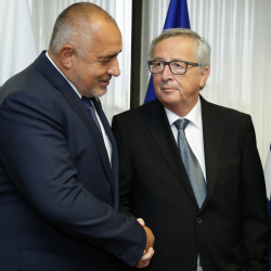 Бойко Борисов и Жан-Клод Юнкер ще представят споразумението. Сн.: Министерски съвет
