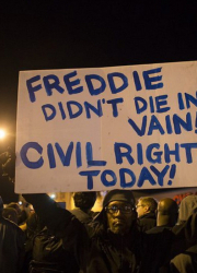 Протест в Балтимор: ”Фреди не умря напразно! Граждански права днес”. Сн.: БГНЕС
