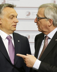 Виктор Орбан и Жан-Клод Юнкер. За нас, унгарците, ЕС е нашият дом, категоричен е Орбан. Сн.: Dir.bg