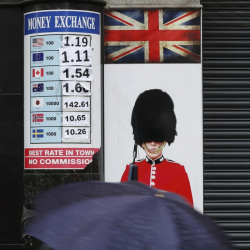 Британската лира падна до най-ниското си ниво от три месеца насам ден преди речта на Тереза Мей за твърд Брекзит. Сн.: БТА