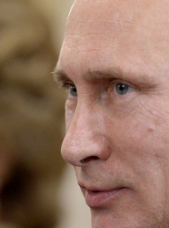 Владимир Путин: При кризи в ценообразуването на енергоресурсите политиката преобладава. Сн.: EPA/БГНЕС