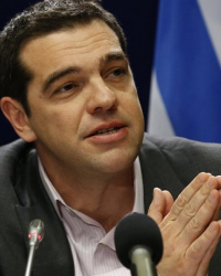 Ципрас изключва вероятността за нови избори, но оставя открит въпросът за свикване на референдум. Сн.: EPA/БГНЕС