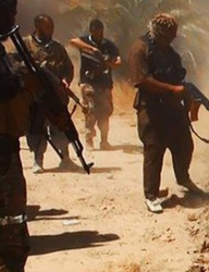Бойци на групировката ”Ислямска държава”. Сн.: EPA/БГНЕС