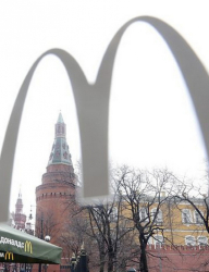 Властите направиха стотици проверки в ресторантите на веригата в Русия. Сн.: EPA/БГНЕС